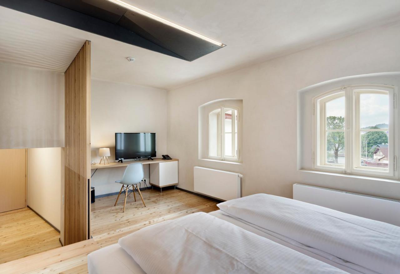Cvikov Hotel Kleis מראה חיצוני תמונה