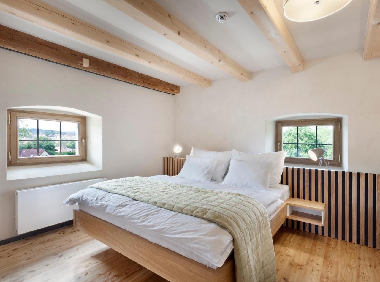Cvikov Hotel Kleis מראה חיצוני תמונה